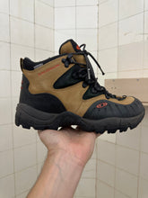 Load image into Gallery viewer, 2000s Salomon Heavy Duty Hiking Sneakers - Size 9.5 US