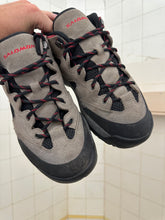 Load image into Gallery viewer, 1990s Salomon Exentric II Approach Shoes - Size 9.5 US