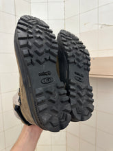 Load image into Gallery viewer, 2000s Salomon Adventure 7 Gen 2 - Size 11.5 US