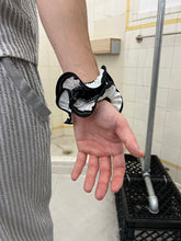 Load image into Gallery viewer, 1990s Final Home Zippered Scrunchie with Carabiner Ring - Size OS