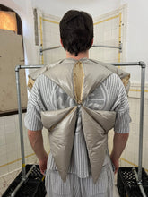 Load image into Gallery viewer, aw2011 Issey Miyake Origami Puffer Scarf - Size OS