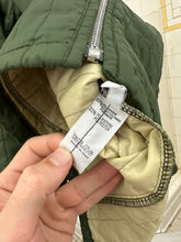 Load image into Gallery viewer, 1990s Vintage Sabotage Quilted Nylon Jacket - Size M