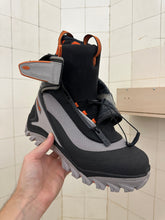 Load image into Gallery viewer, 2000s Salomon Advanced Chassis Boots with Inner Booties - Size 9 US