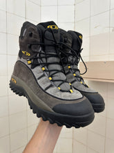 Load image into Gallery viewer, 2000s Salomon 'Snowbow' Hiking Boots - Size 10 US