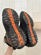Load image into Gallery viewer, 2000s Salomon 'Snowdog' Hiking Boots - Size 11.5 US