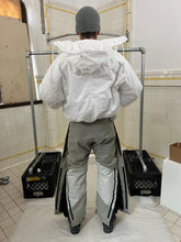 Load image into Gallery viewer, 2000s Vintage Dockers Snow Pants with Velcro Wasitbag and Zippered Side Seams - Size M