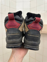 Load image into Gallery viewer, 1990s Salomon 'Exit Mid' Hiking Sneakers - Size 9.5 US