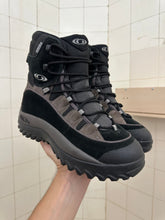 Load image into Gallery viewer, 2000s Salomon 'Snowbow' Hiking Boots - Size 8 US