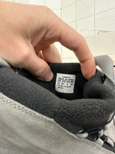 Load image into Gallery viewer, 2000s Salomon SAMPLE Polar Fleece Lined Chukkas with Quicklace - Size 9 US