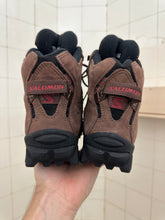 Load image into Gallery viewer, 1990s Salomon 'X-Winter' Mid Hiking Sneakers - Size 7 US