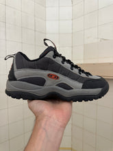 Load image into Gallery viewer, 1999 Salomon Pisco Low Hiking Sneakers - Size 9 US