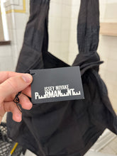 Load image into Gallery viewer, 1980s Issey Miyake x Permanente Mixed Weave Tsuno Bag - Size OS