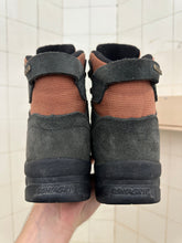 Load image into Gallery viewer, 1990s Salomon Goretex D-Ring Hiking Boots - Size Women's 9 US