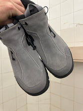 Load image into Gallery viewer, 2000s Salomon SAMPLE Polar Fleece Lined Chukkas with Quicklace - Size 9 US