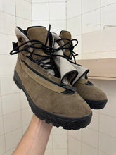 Load image into Gallery viewer, 2000s Salomon Adventure 7 Gen 2 - Size 11.5 US
