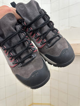 Load image into Gallery viewer, 2001 Salomon Roadtrip Windchill Sneakers with Layered Tongue - Size 9 US