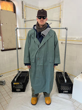 Load image into Gallery viewer, 2000s Levis All Duty Denim Mountain Parka - Size M