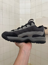 Load image into Gallery viewer, 1999 Salomon Pisco Low Hiking Sneakers - Size 9 US