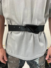Load image into Gallery viewer, 1970s Issey Miyake Oblong Clasp Leather Waist Belt - Size S