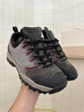Load image into Gallery viewer, 2001 Salomon Roadtrip Windchill Sneakers with Layered Tongue - Size 9 US
