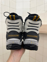 Load image into Gallery viewer, 2000s Salomon 'Snowmonkey' Hiking Boots - Size 9.5 US