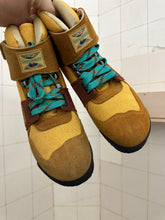 Load image into Gallery viewer, 1990s Salomon Adventure 5 Hiking Boots - Size 9 US