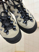 Load image into Gallery viewer, 1999 Salomon Exentric II Approach Shoes - Size 7 US