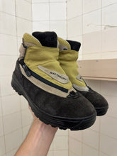 Load image into Gallery viewer, 2000s Salomon Adventure 7 Gen 2 - Size 8 US
