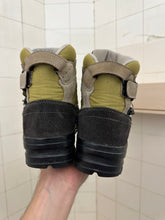 Load image into Gallery viewer, 2000s Salomon Adventure 7 Gen 2 - Size 8 US