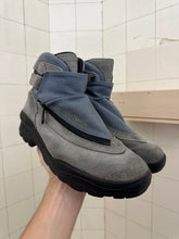Load image into Gallery viewer, 2000s Salomon Adventure 7 Gen 1 - Size 9.5 US
