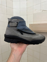 Load image into Gallery viewer, 2000s Salomon Adventure 7 Gen 1 - Size 9.5 US