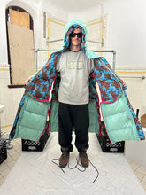 Load image into Gallery viewer, aw2004 Issey Miyake Transformable Sleeping Bag Down Puffer Jacket - Size L