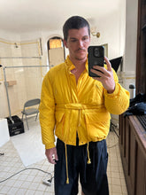 Load image into Gallery viewer, 1980s Vintage Italian Designer Raglan Puffer Jacket - Size M