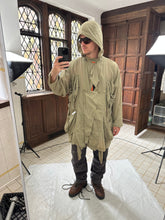 Load image into Gallery viewer, 1980s Vintage Italian Light Cargo Coat with Removable Hood - Size M
