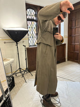 Load image into Gallery viewer, 1980s Vintage Italian Adjustable Neck Trench - Size M