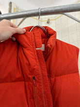 Load image into Gallery viewer, 2000s Burberry Prorsum Padded Multi-pocket Vest - Size L