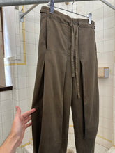 Load image into Gallery viewer, 1980s Parachute Double Knee Pleat Pants - Size S