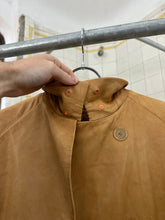 Load image into Gallery viewer, 2000s Burberry Prorsum Tan Leather Trench Coat - Size L