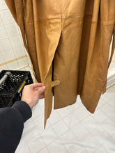 Load image into Gallery viewer, 2000s Burberry Prorsum Tan Leather Trench Coat - Size L