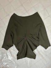 Load image into Gallery viewer, 1980s Issey Miyake Tapered Rib Knit Shirt - Size XS