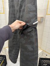 Load image into Gallery viewer, 1990s Final Home Woven Camo Cargo Pants - Size M