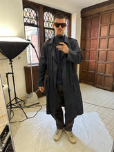 Load image into Gallery viewer, 1980s Vintage Italian Coated Cotton Cargo Trench - Size M