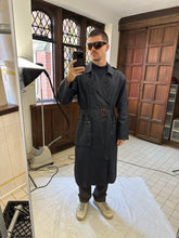 Load image into Gallery viewer, 1980s Vintage Italian Coated Cotton Cargo Trench - Size M