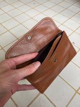 Load image into Gallery viewer, 1980s Tokio Kumagai Tan Clutch - Size OS