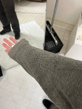 Load image into Gallery viewer, 1980s Calugi E Giannelli Brown Debossed Spider Fleece - Size M