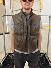 Load image into Gallery viewer, ss2001 Burberry Prorsum Brown Leather Cargo Vest - Size L