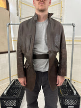 Load image into Gallery viewer, ss2001 Burberry Prorsum Leather Jacket with Articulated Sleeves and Interior Belt - Size M