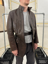 Load image into Gallery viewer, ss2001 Burberry Prorsum Leather Jacket with Articulated Sleeves and Interior Belt - Size M