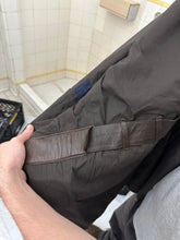 Load image into Gallery viewer, ss2001 Burberry Prorsum Leather Jacket with Articulated Sleeves and Interior Belt - Size M