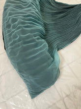 Load image into Gallery viewer, ss2001 Issey Miyake Pleated Scarf with Fillings - Size OS